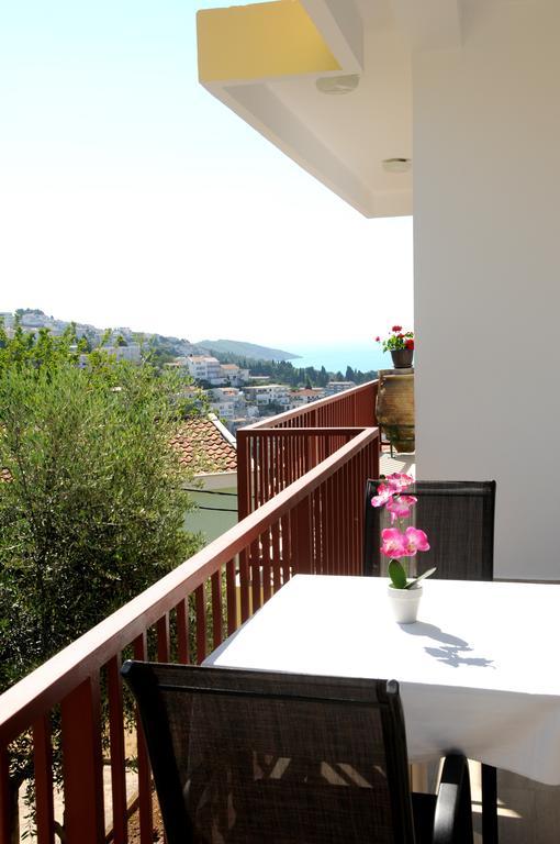Guest House Smajlaga Ulcinj Exterior foto