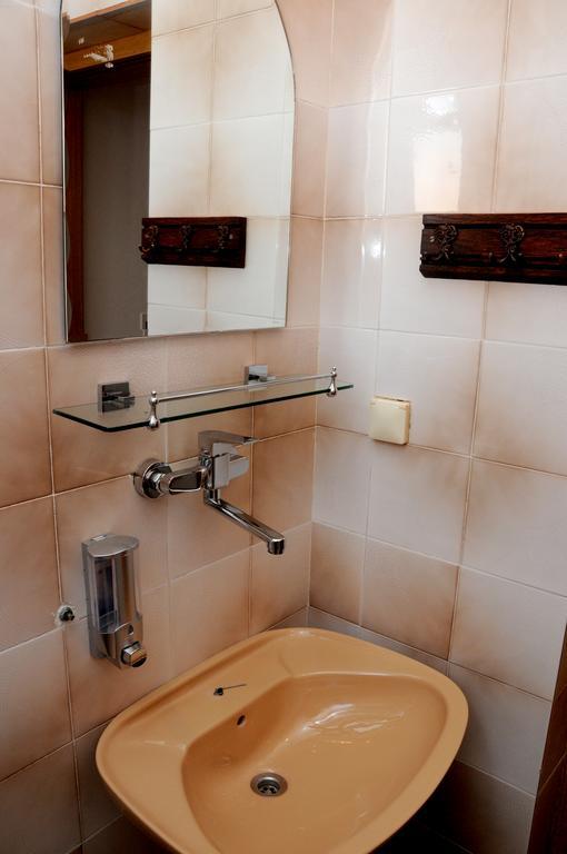 Guest House Smajlaga Ulcinj Exterior foto